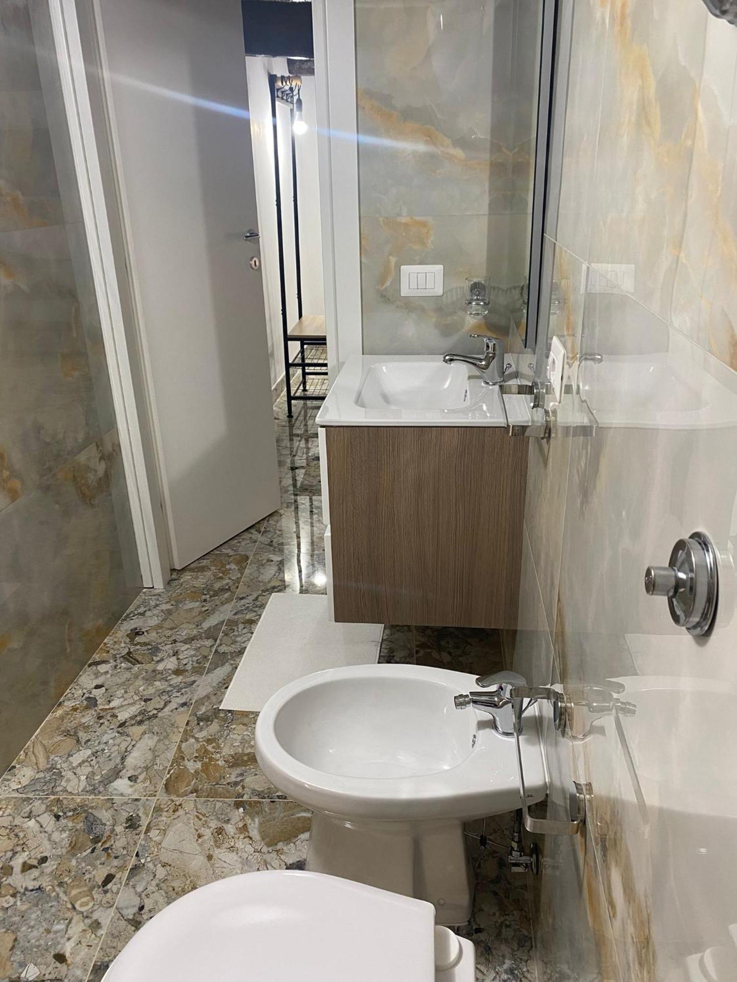 Appartement Dora House Napoli Extérieur photo