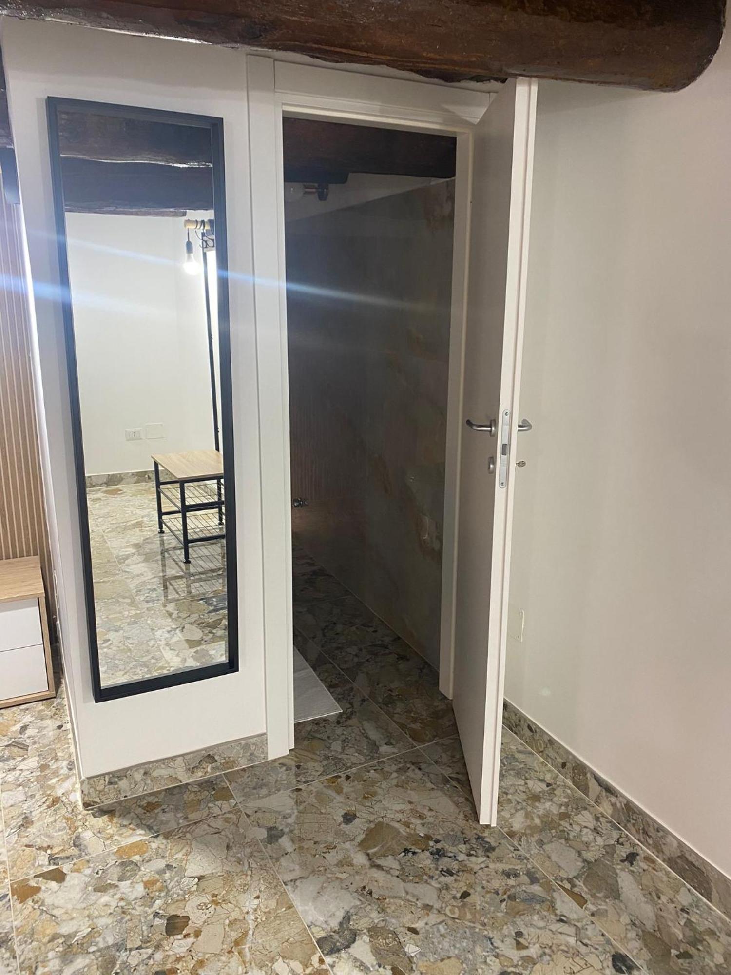 Appartement Dora House Napoli Extérieur photo